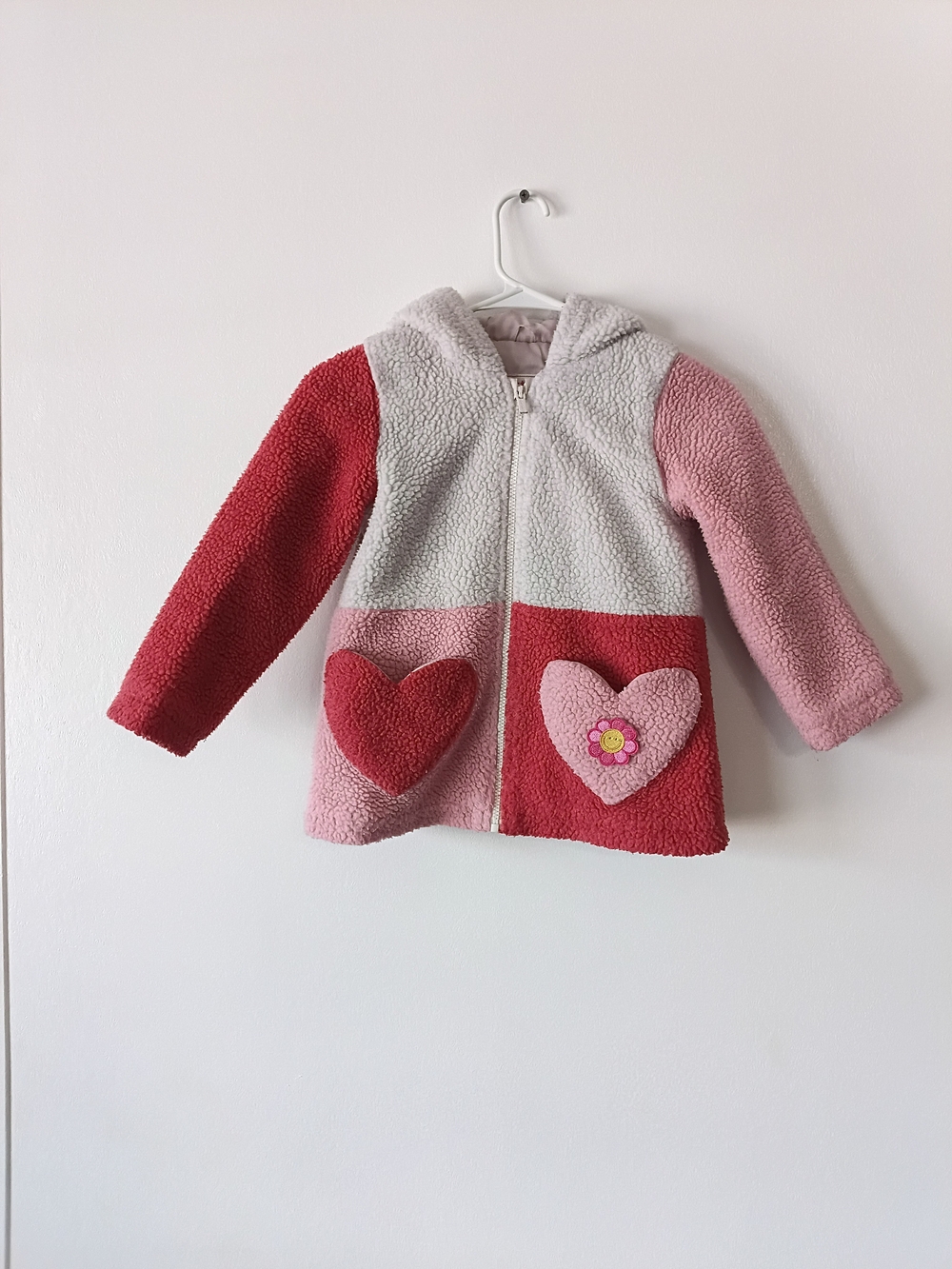 Carter's White, Pink & Red Colorblock Sherpa Hoodie with Heart Pockets Sz. M 5-6